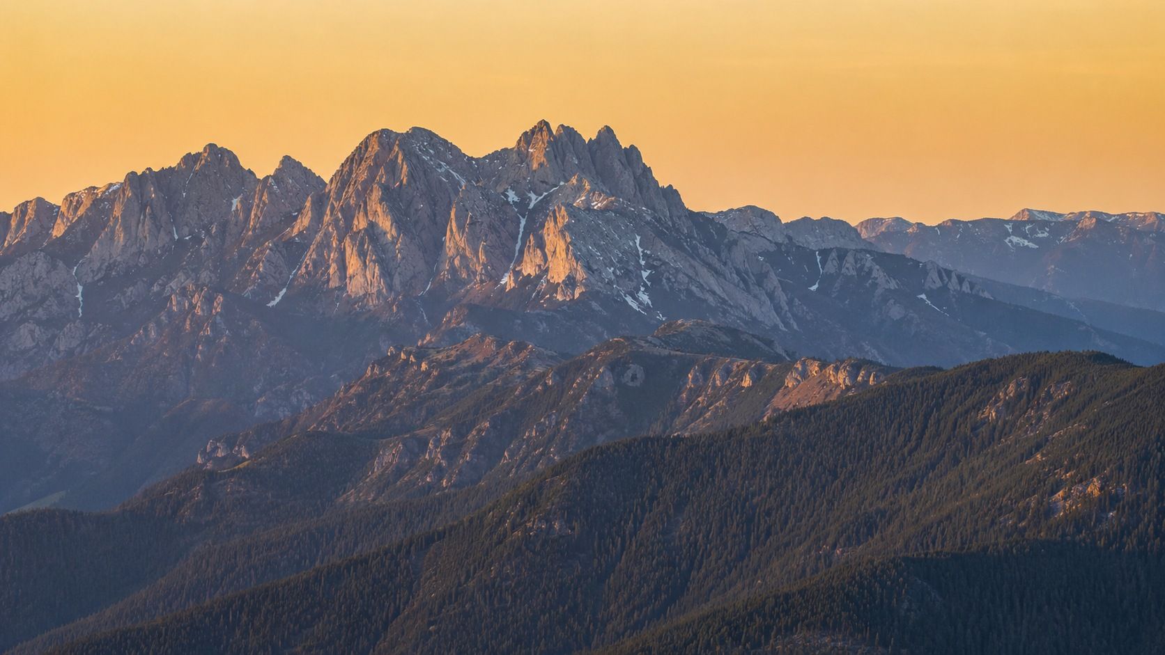 The mountain ridges seen from TAIGA.